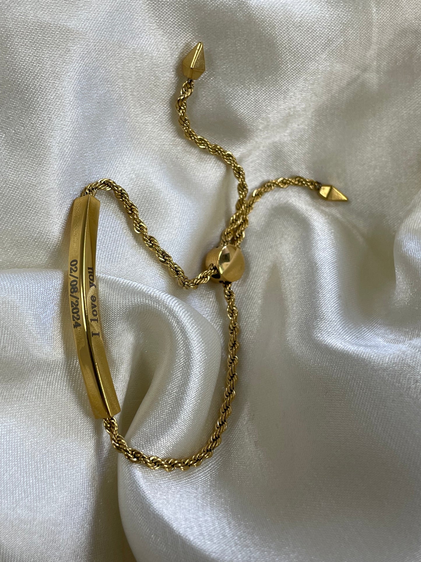 SB Adjustable bracelet