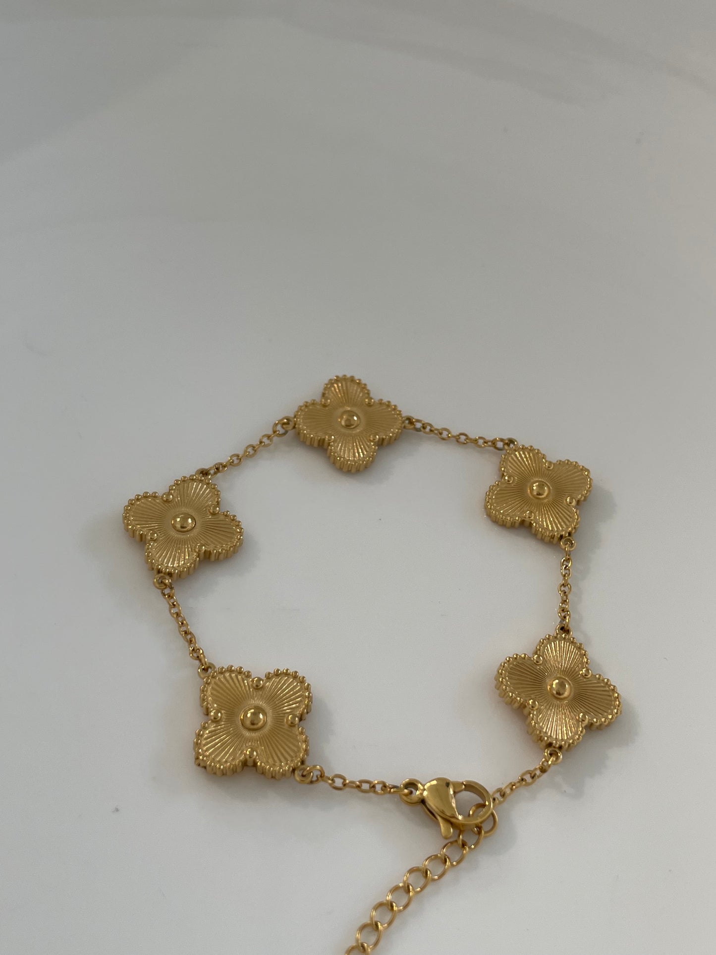 Clover bracelet