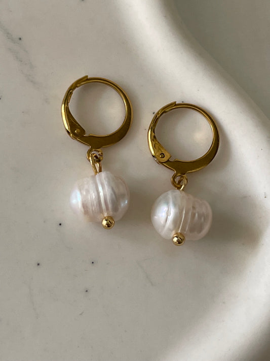 Pearl huggies earrings