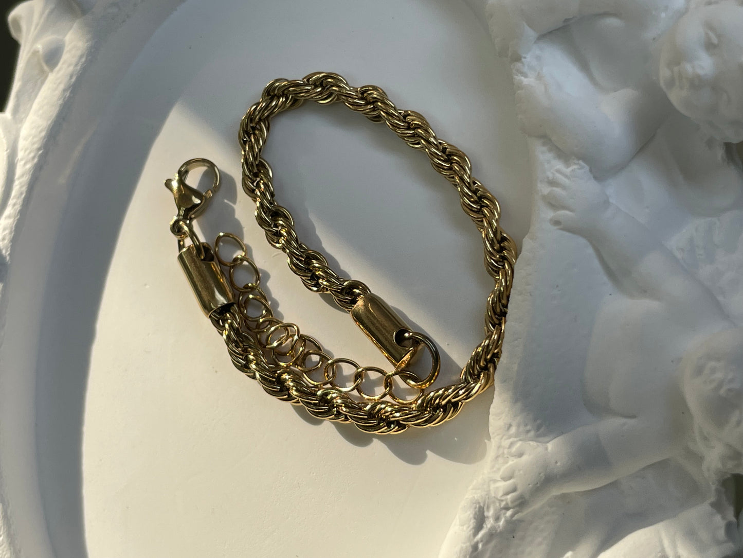 Twist bracelet