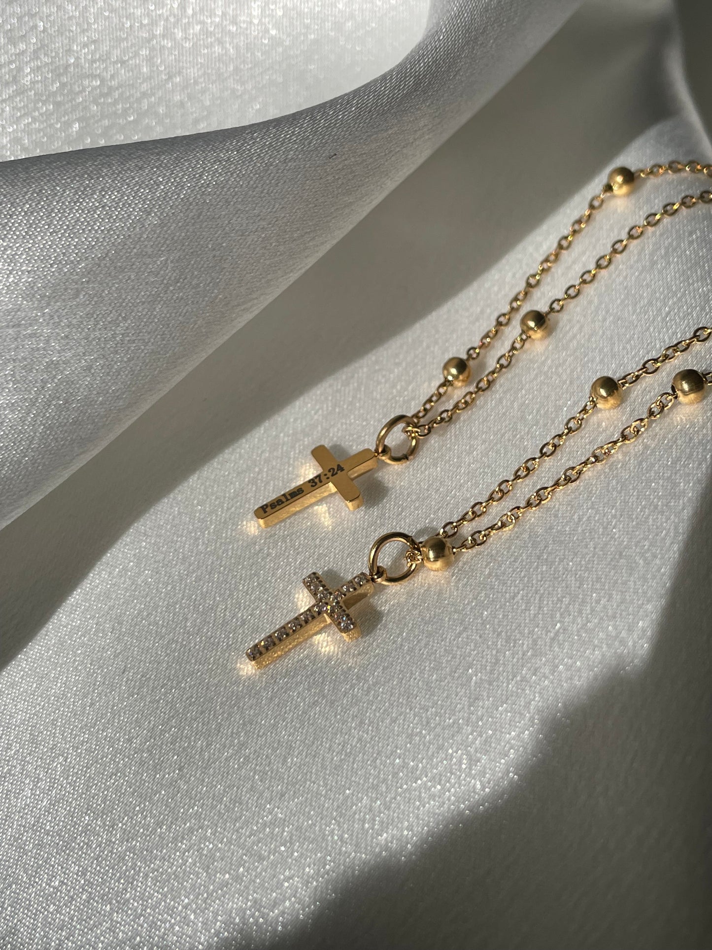 Zora necklace