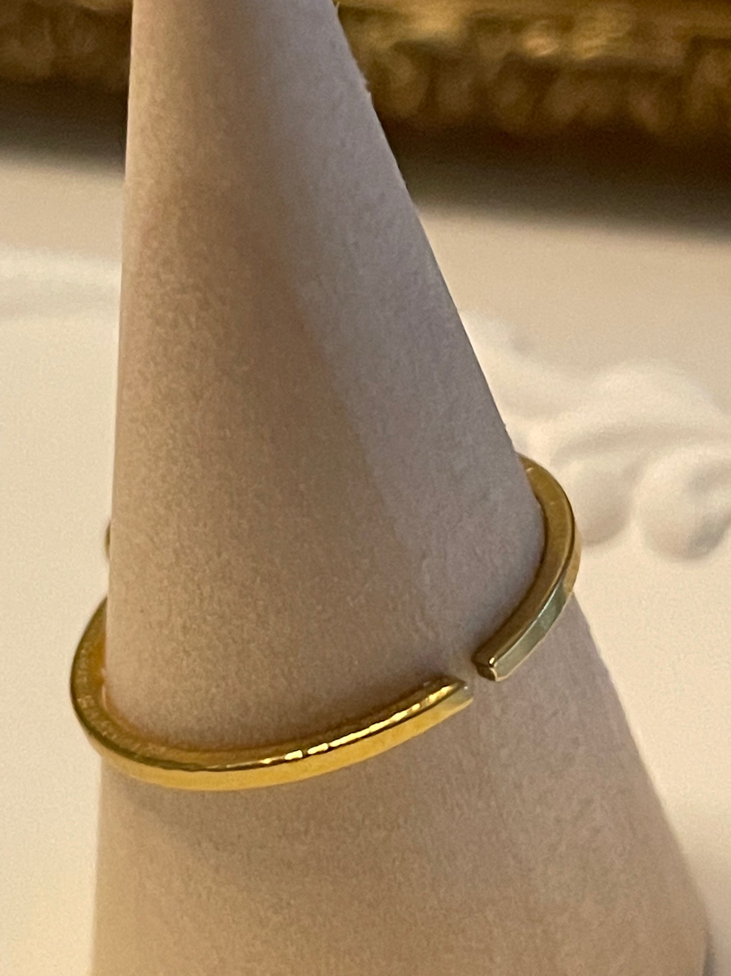 initial adjustable ring