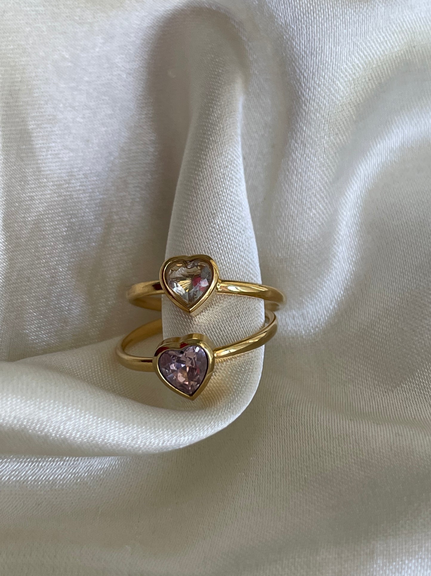 Bella adjustable ring