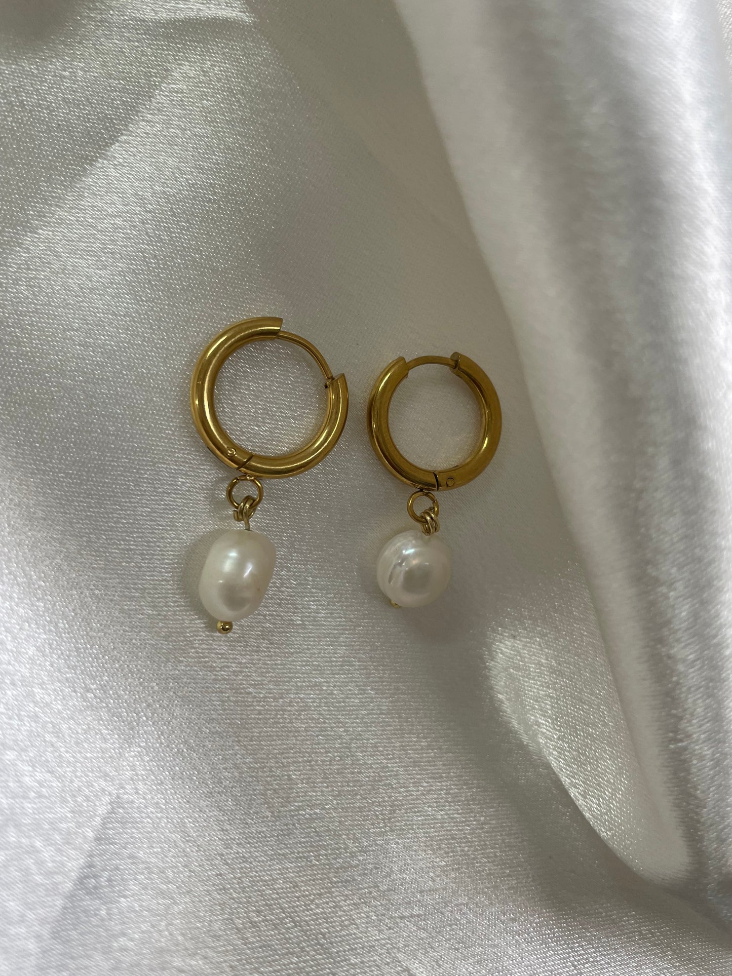 Pearl  earrings
