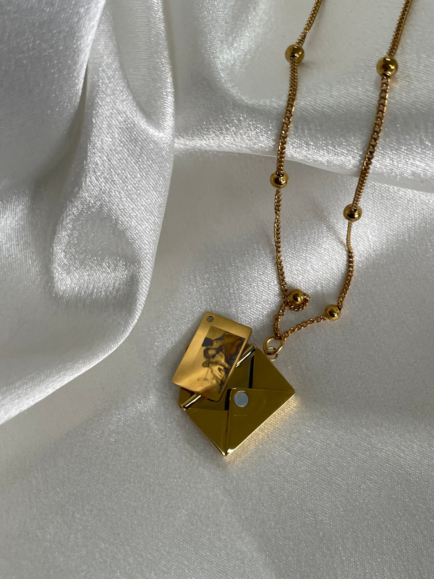 Love letter necklace